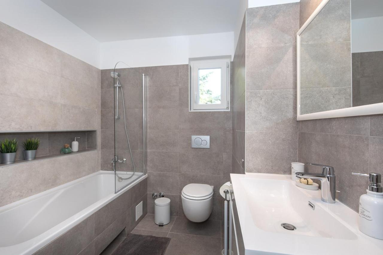 Ferienwohnung Zardin Punat Exterior foto